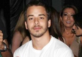 Saradão e com barba serrada, 