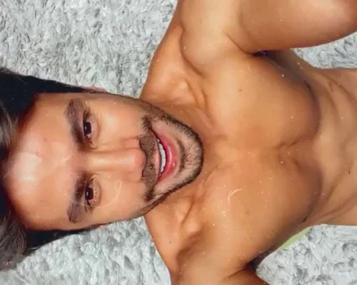 Vídeo: Olha Mariano mexendo c