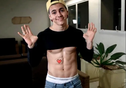 MC Biel quebra regra de A Faze