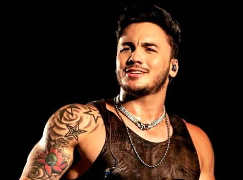 Vídeo: Wallas Arrais rouba ce