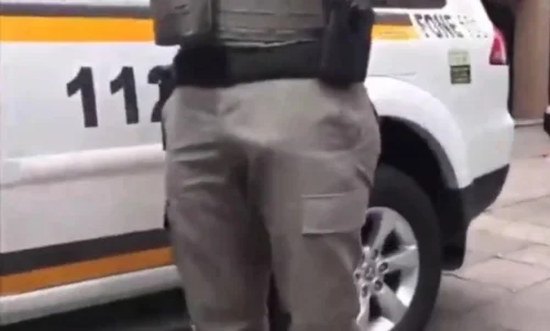 Vídeo: Mala policial que vira