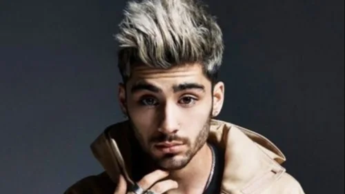 Reservado Zayn Malik surge em 