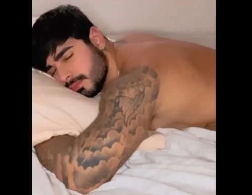 Vídeo: Thauan Teixeira usando