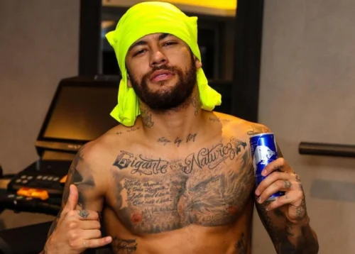 Nudes de Neymar é incrível m