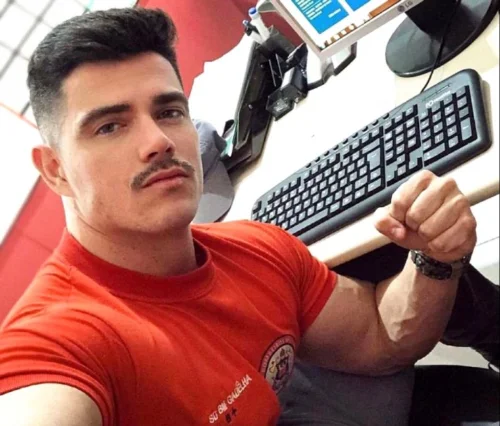 JP Gadêlha surge incrível de