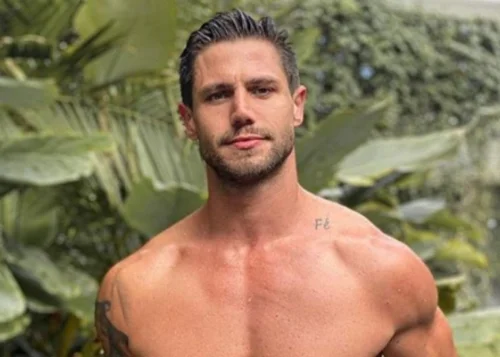 Jonas 22 cm de sunga molhada e