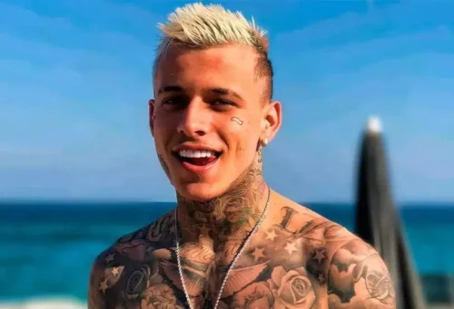 Ousado MC Pedrinho causa danç