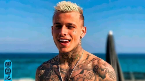 Só aceito MC Pedrinho no banh