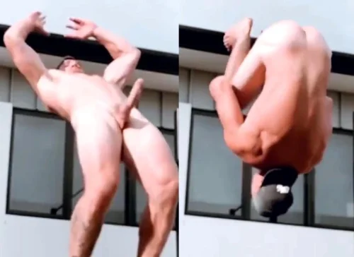 Esse ginasta Nudes entregando 