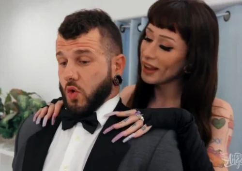 007 foi surpreendido e comido 