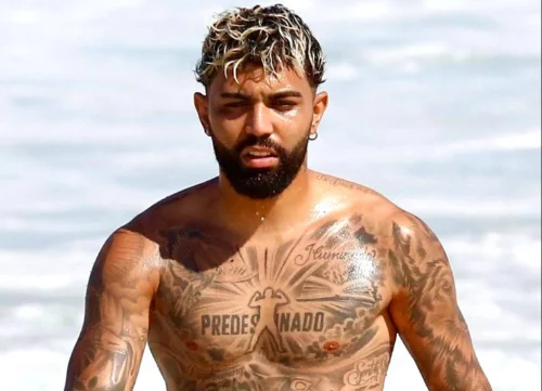 Gabigol foi a praia hoje corre
