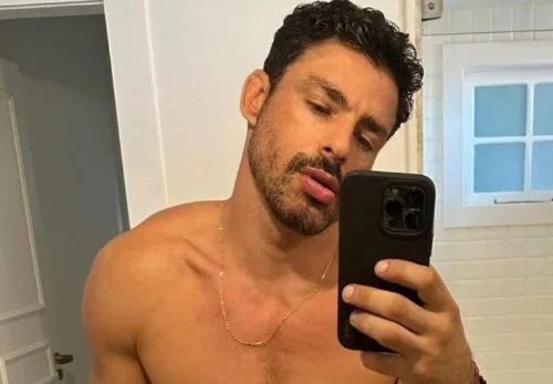 De mamadeira cheia Caua Reymon