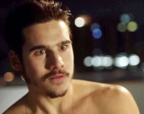 Nicolas Prattes corre sem cuec