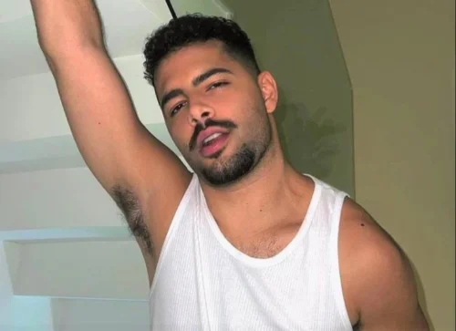 Pedro Sampaio rouba cena em cl