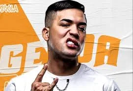 MC Brisola cueca branca cheia 