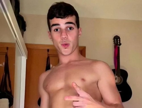 Drico Alves rouba cena em clic