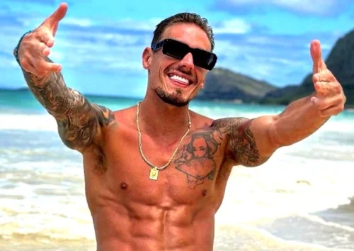 Chris Diamond dando várias go