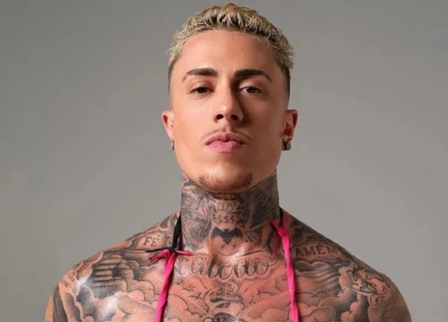 MC Daniel malhando a rola entr